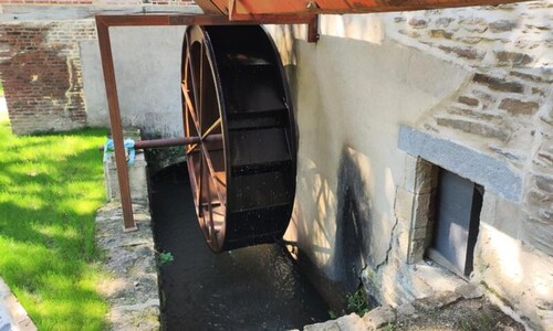 G[?]aete de France 4 People