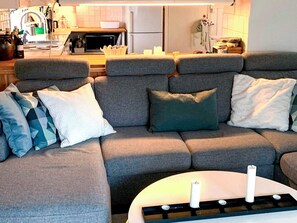 House | Interior - Summer Retreat Near Lake in Sormland (Arla)