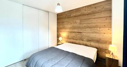 Spacious Close to the Slopes