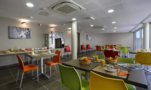 2 Rooms 4 People Balcony