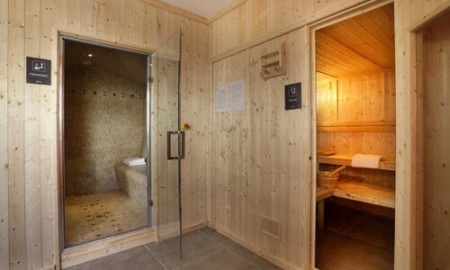 2 Rooms 4 People Balcony