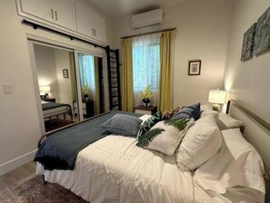 2 室のベッドルーム、アイロン / アイロン台、WiFi、ベッドシーツ