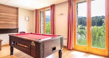 2 Rooms 4 People - Velux Only