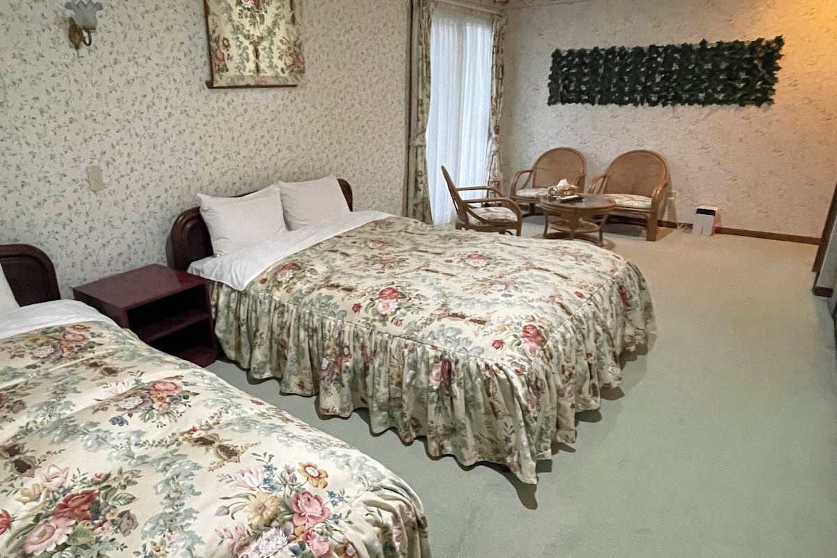 Family Room | Free WiFi, bed sheets