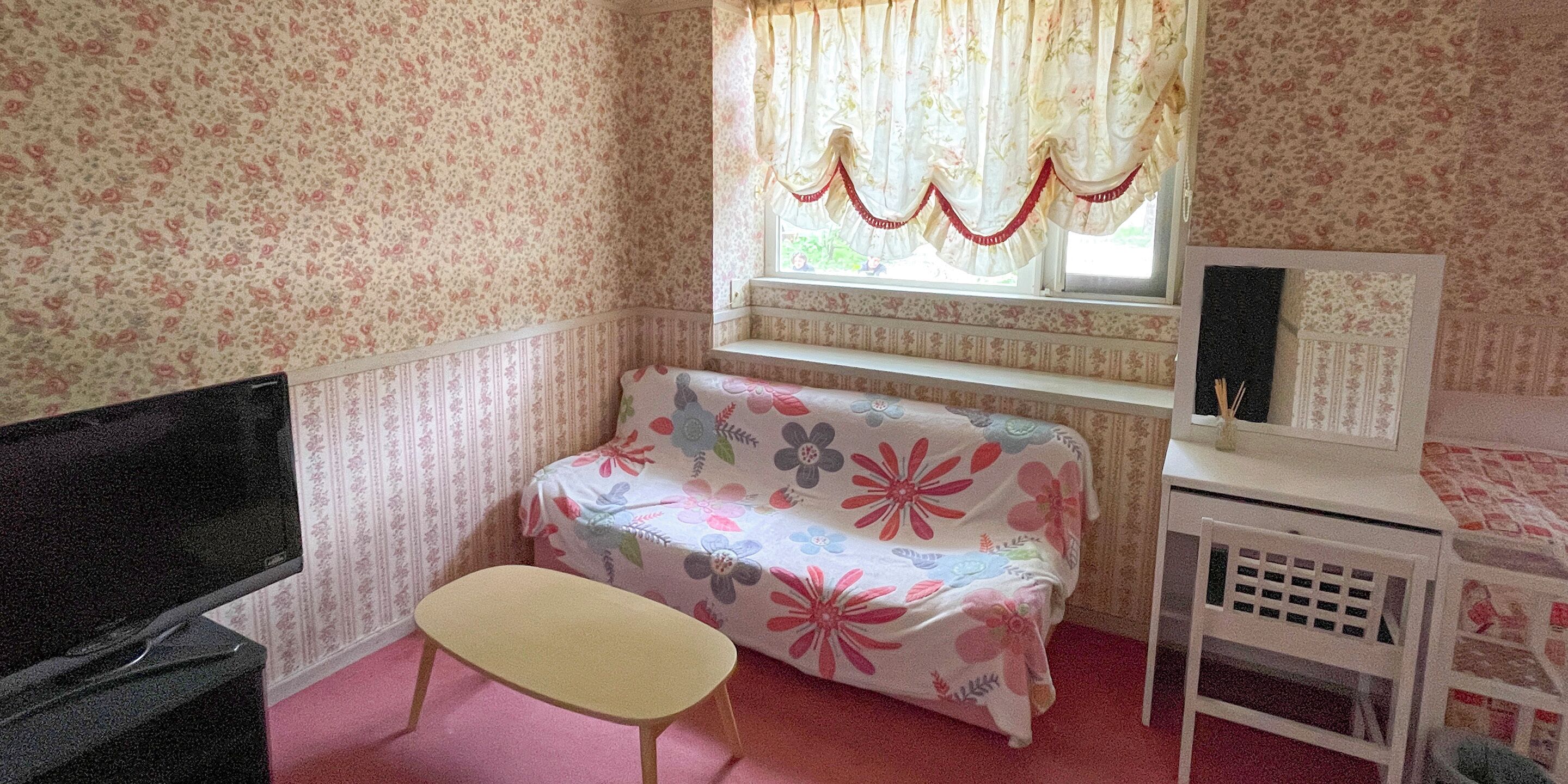 Fourth Room | Free WiFi, bed sheets