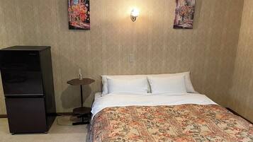 Double Room | Free WiFi, bed sheets