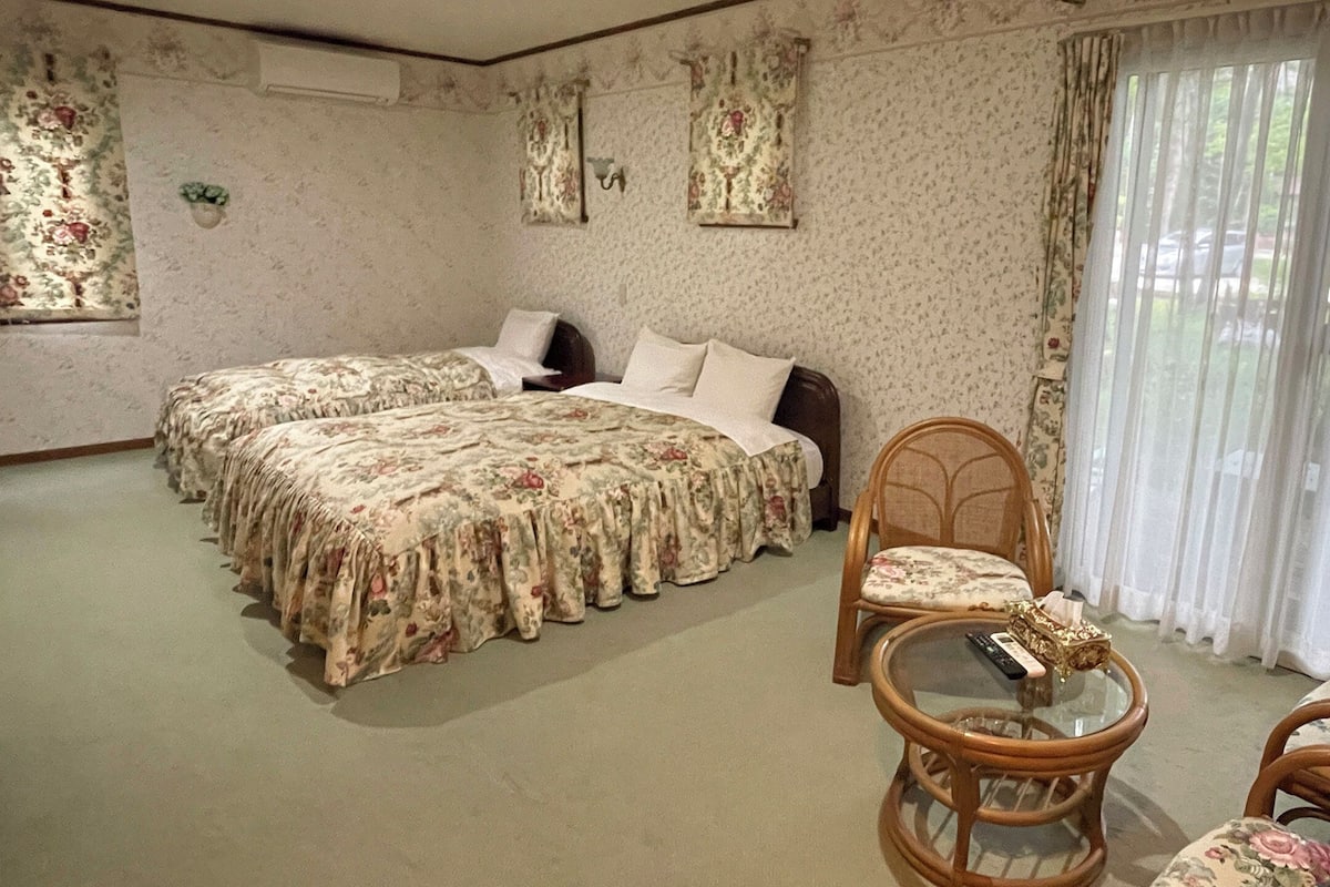 Family Room | Free WiFi, bed sheets