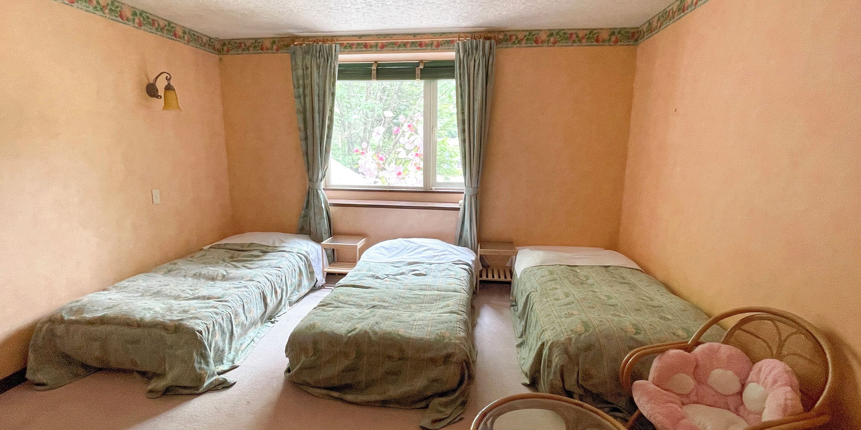 Wi-Fi gratuit, draps fournis