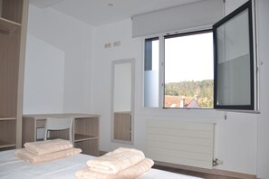 2 Schlafzimmer, Bügeleisen/Bügelbrett, WLAN, Bettwäsche
