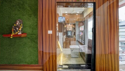 HOTEL SHUBHAM INN THALTEJ 