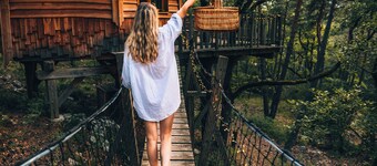 Tree house with private Jacuzzi - Aristoloche