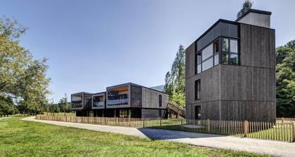 3 Rooms for 6 People Belvydtre PMR