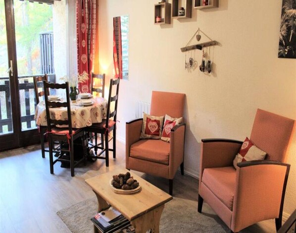 Living room - Christiana Residence (Vars)