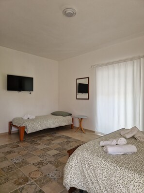 1 Schlafzimmer, Bügeleisen/Bügelbrett, kostenloses WLAN, Bettwäsche