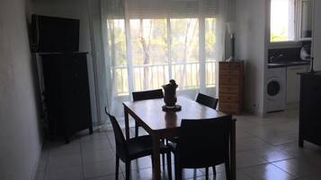 Tempat makan