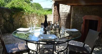 Gîte Ardèche Sud Aubenas 07 Pets welcome!