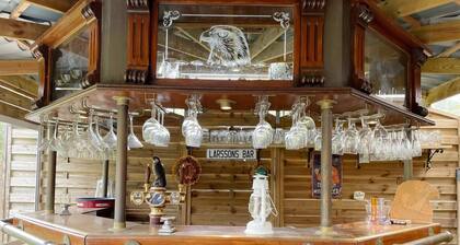 Cozy Summer Retreat in Graddo