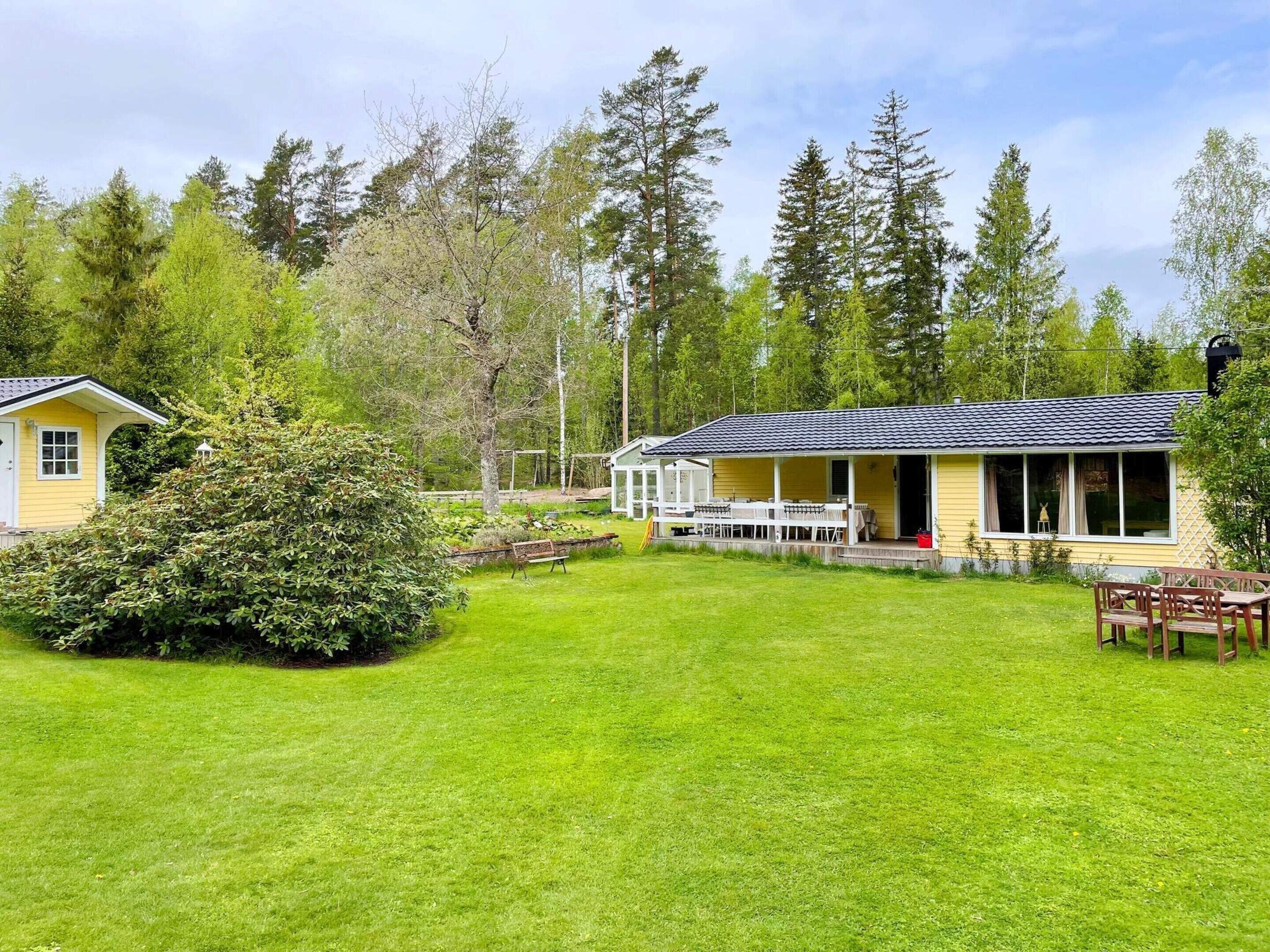 House | Outdoor dining