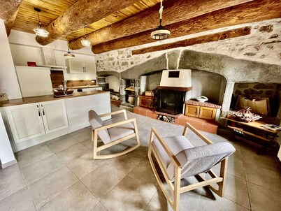 Renovated farmhouse in the heart of the Margeride
