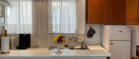 Microwave, oven