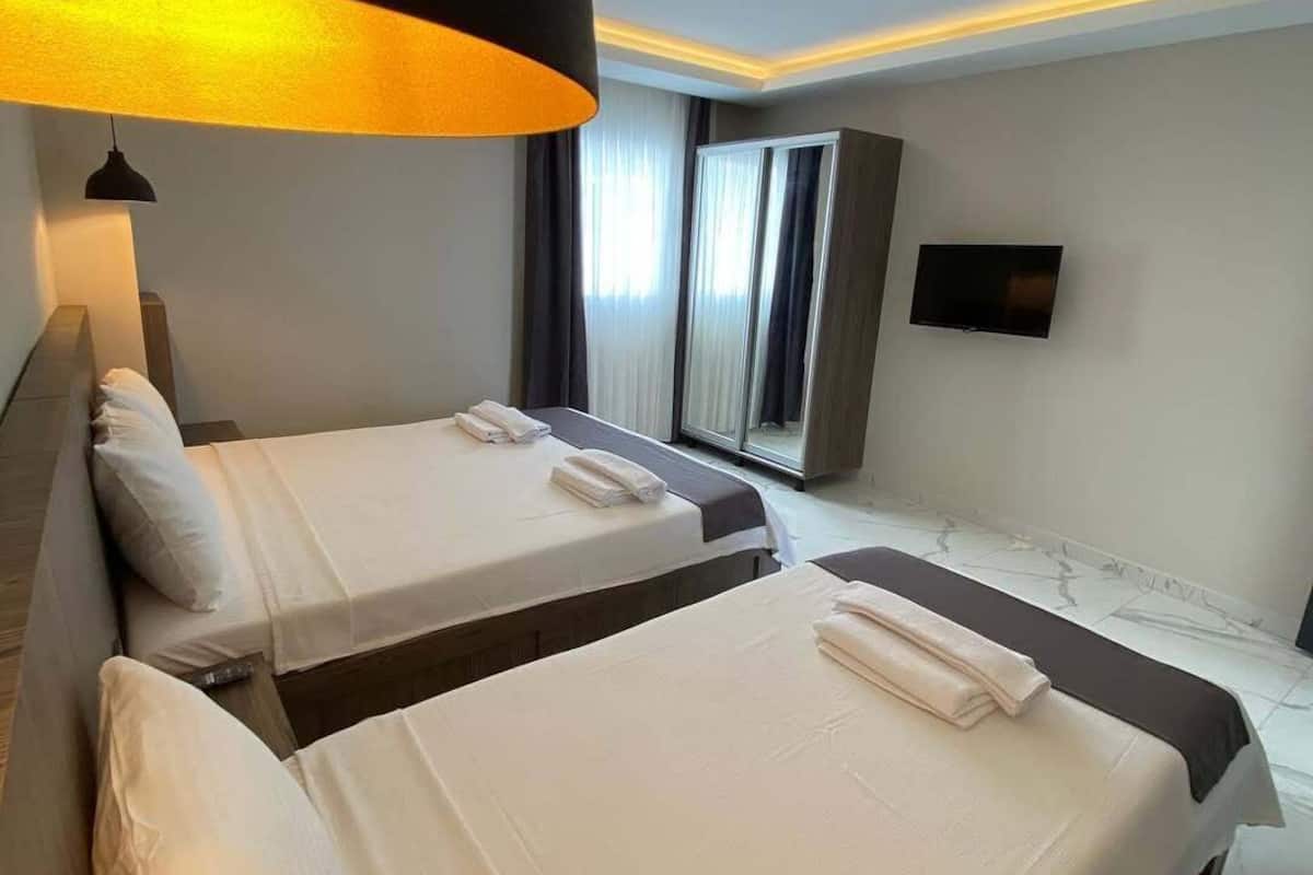 Ropa de cama hipoalergénica y cortinas blackout 