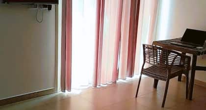 ارض الجمعيه امام اللاجونابجوار فيلا شهر زاد