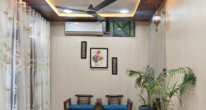 ZM Homestay: 5 minutes drive to the Taj Mahal, the Symbol of Love