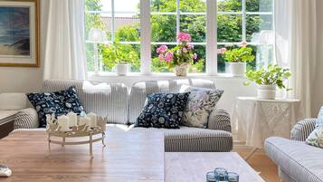House | Interior
