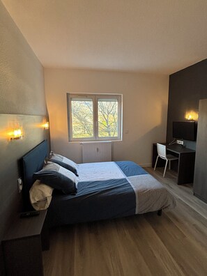 3 Schlafzimmer, Bügeleisen/Bügelbrett, kostenloses WLAN, Bettwäsche