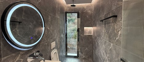 Premium Triple Room, Balcony, Mountain View | Soundproofing, free WiFi