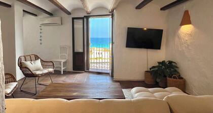 Beautiful village house with sea views in the heart of Altea's old town