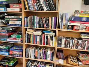 House | Game room