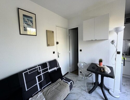 Beautiful Apartment Near Beach