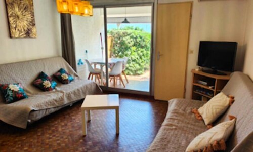Comfort With Parking and Garden