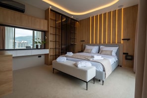 Cortinas blackout, sistema de insonorización y wifi gratis 