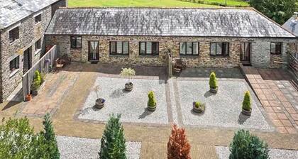 Byre Cottage - UK50028