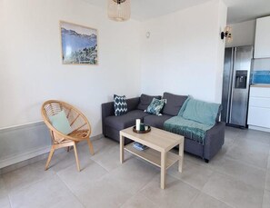 ห้องนั่งเล่น