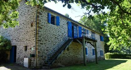 Gite de France in Champagnac la Noaille