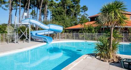 4 Room House 8 People PRM