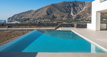 Platies Luxury Apartments Santorini
