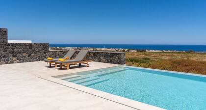 Platies Luxury Apartments Santorini