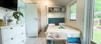 Belle maison de vacances privée pour 2 personnes avec WIFI, TV, terrasse, animaux admis et parking