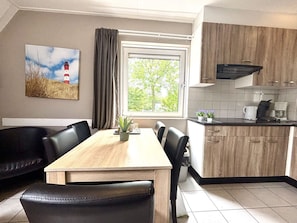 Dining - Lovely apartment for 5 guests with WIFI and TV (Veere)