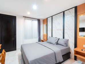 Superior Double Room | Free WiFi - Bali Loop Coliving & Coworking (Mengwi)