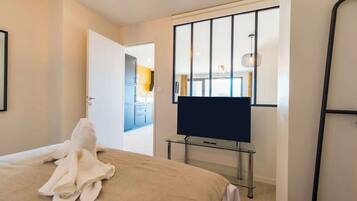 1 habitación, wifi y ropa de cama