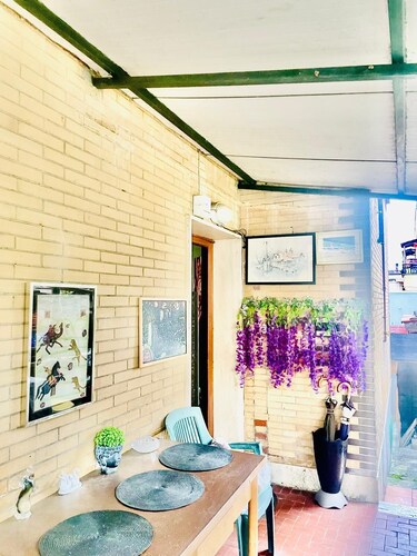 Cozy 1-bedroom house in gorgeous Roma with AC and fitness room