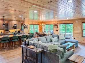Interior - Highland Hideaway in Old Forge, NY (Old Forge)