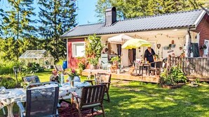 House | Exterior - 5 Person Holiday Home in Hallstavik (Hallstavik)