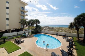 A heated pool - DP 402: Shells, Surf & Sea Turtles (Fort Walton Beach)