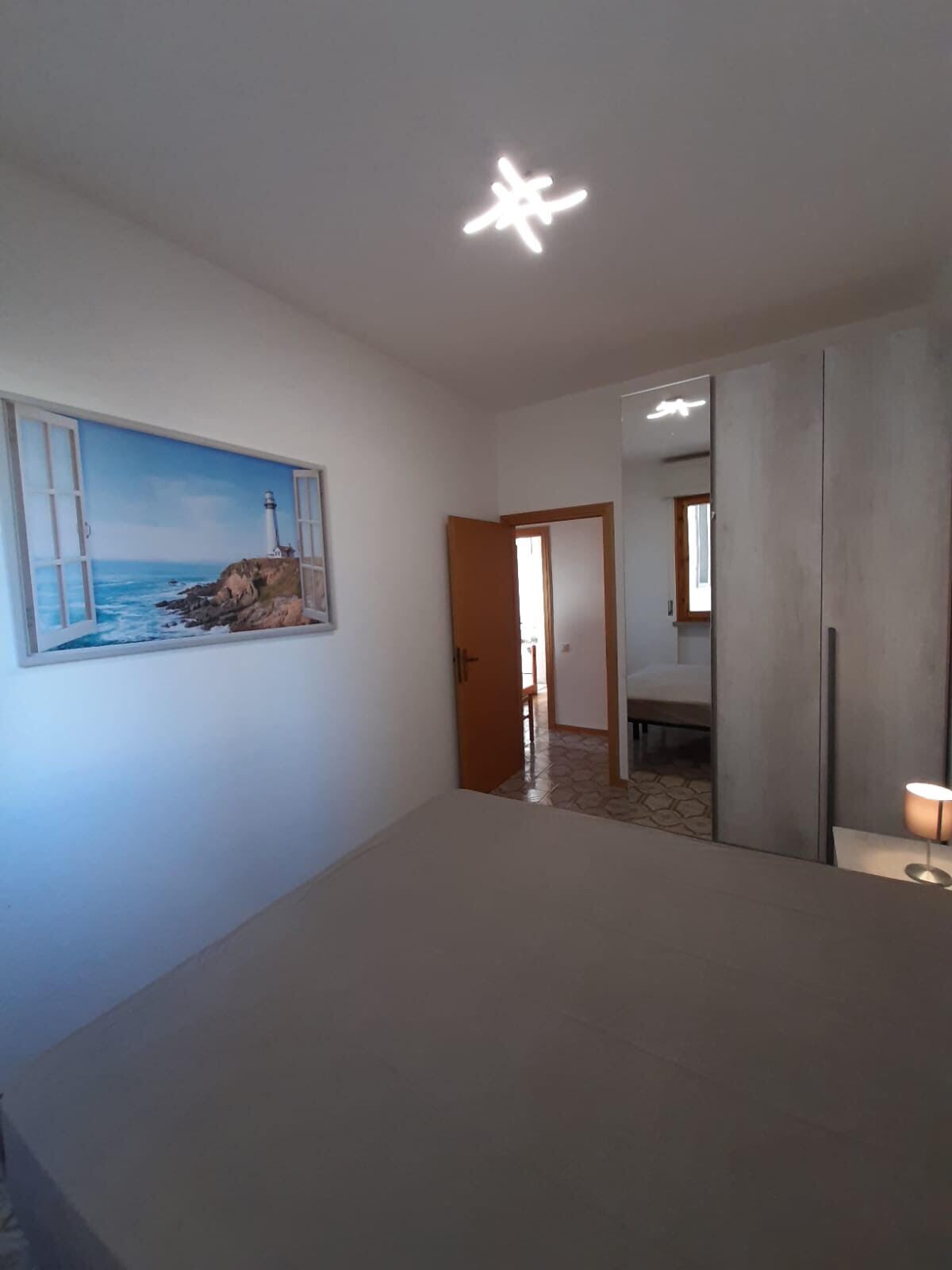 2 Schlafzimmer, Bügeleisen/Bügelbrett